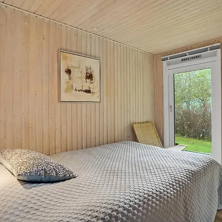 Σπίτι διακοπών 3 Bedroom Awesome In *