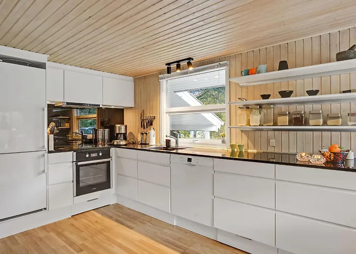 Сasa de vacaciones 3 Bedroom Awesome In